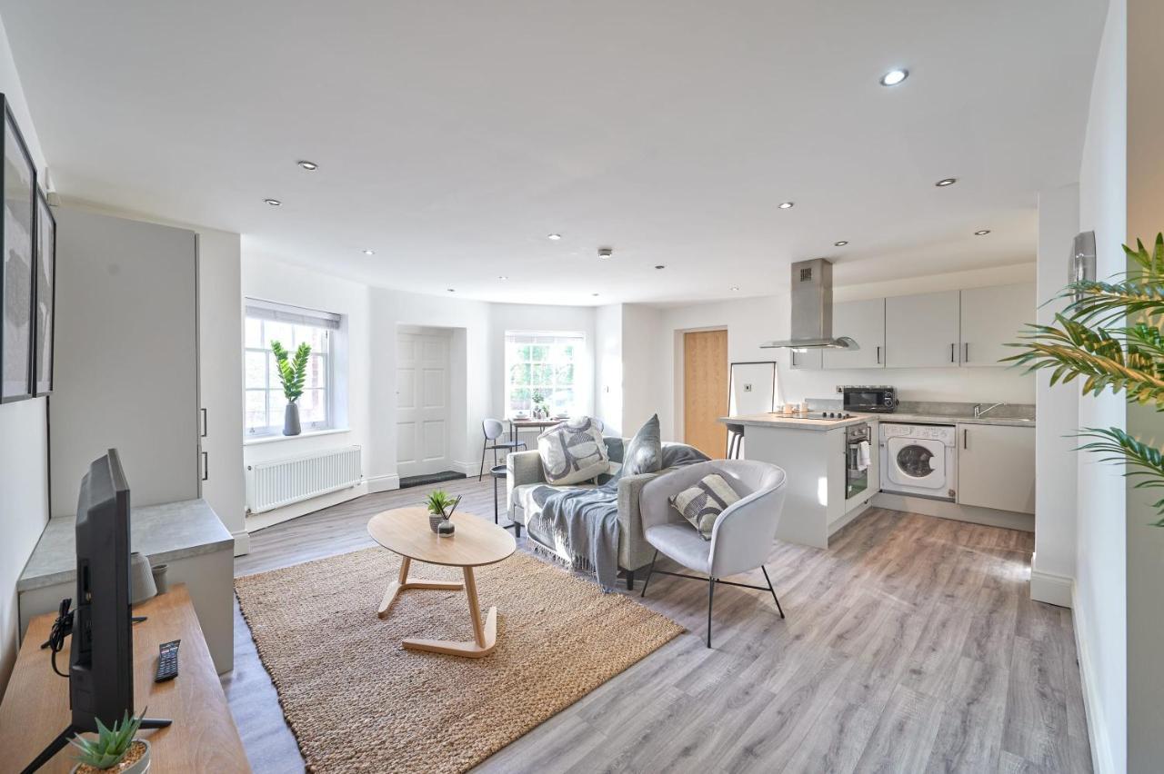 A Stylish Apartment With Parking In Preston بريستون المظهر الخارجي الصورة