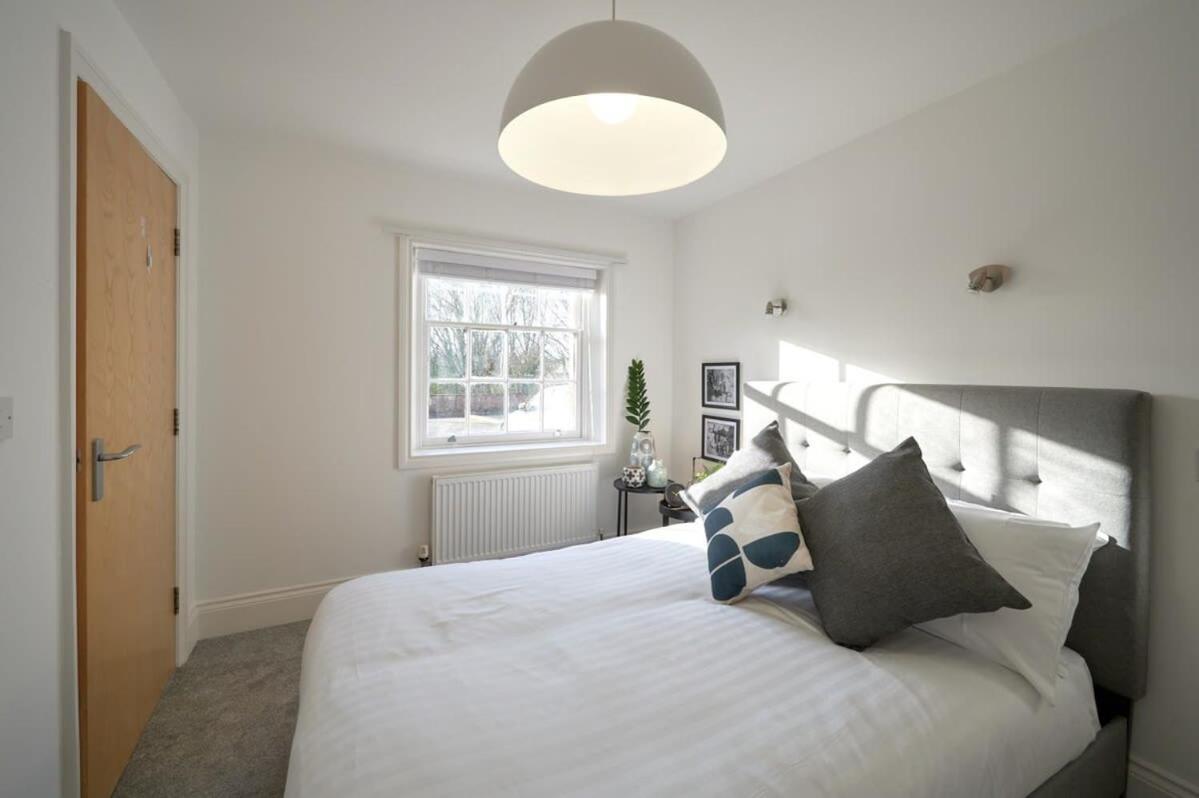 A Stylish Apartment With Parking In Preston بريستون المظهر الخارجي الصورة