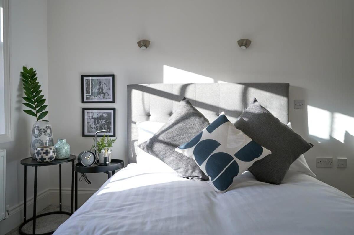 A Stylish Apartment With Parking In Preston بريستون المظهر الخارجي الصورة